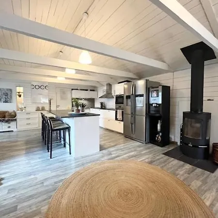 Brightside House קריסטיאנסאנד
